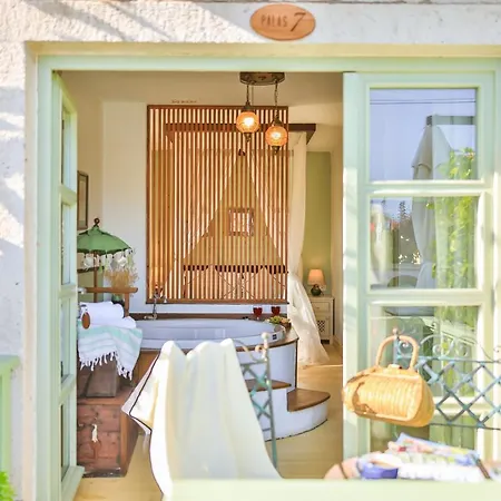 Palas Alacati - Adult Only