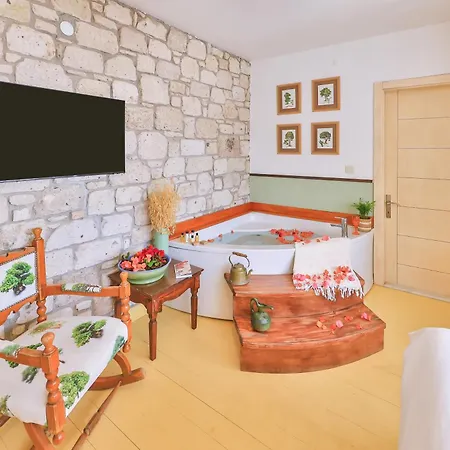 Palas Alacati - Adult Only 2*