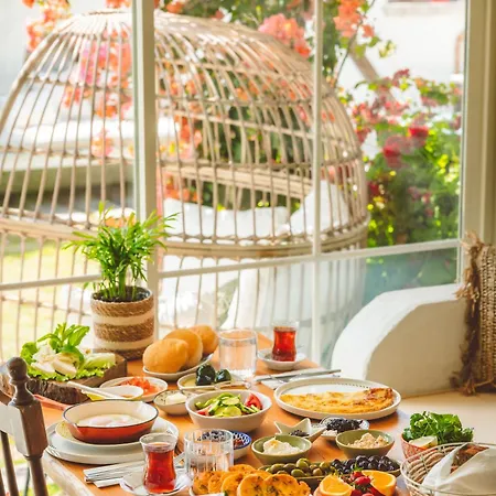 Palas Alacati - Adult Only 2*