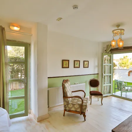 Hotel - Adult Only 2*