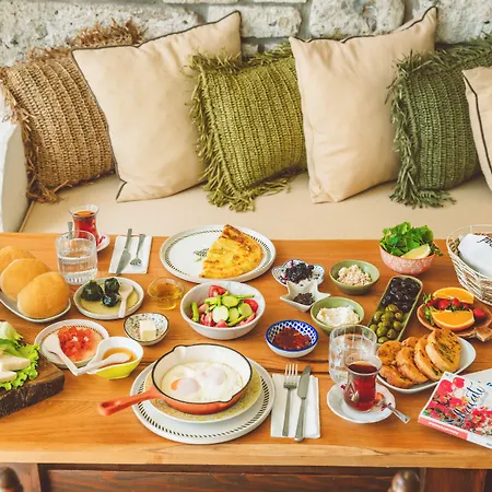 Palas Alacati - Adult Only Hotel 2*