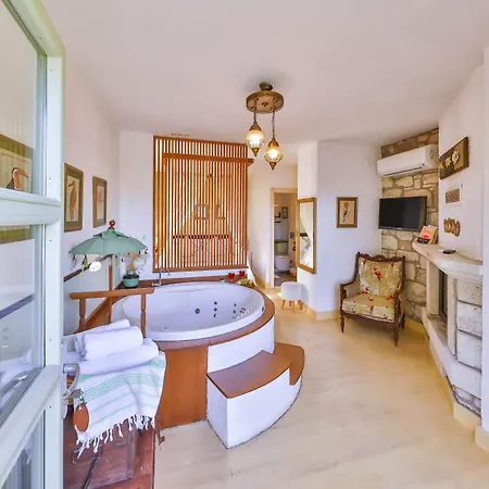 Hotel Palas Alacati - Adult Only Alacati