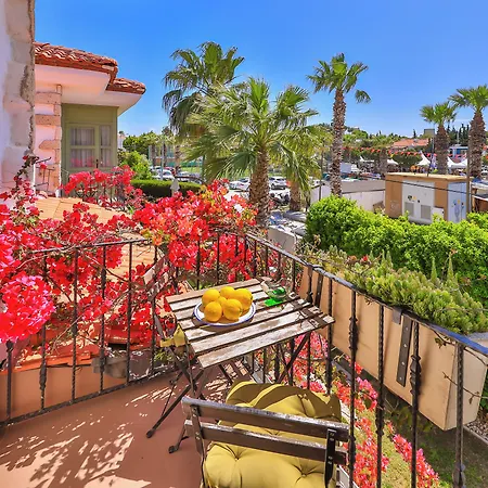 Palas Alacati - Adult Only Hotel