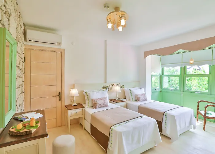 - Adult Only Hotell 2*