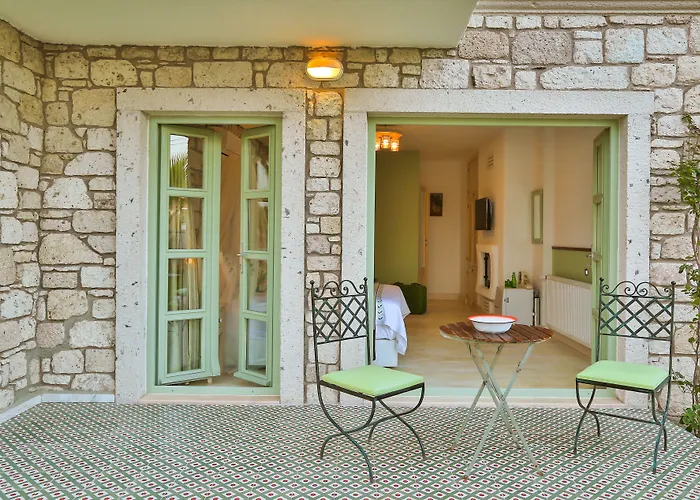 - Adult Only 2* Alaçatı