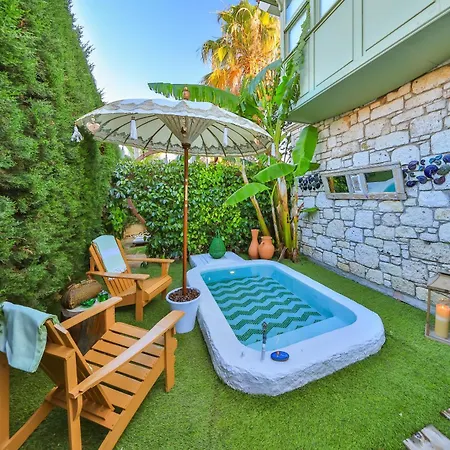 - Adult Only 2* Alaçatı