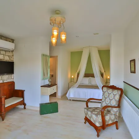 - Adult Only Алачати