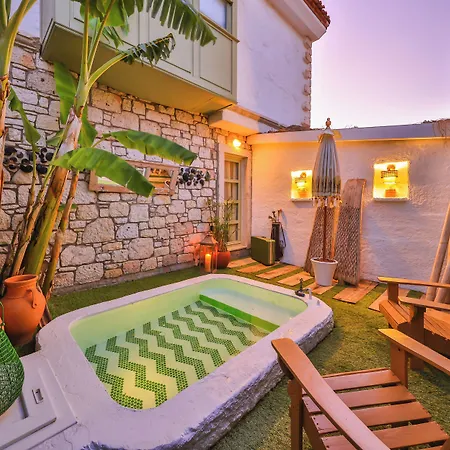 Palas Alacati - Adult Only 2*