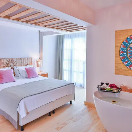 Palas Alacati - Adult Only Hotel 2*