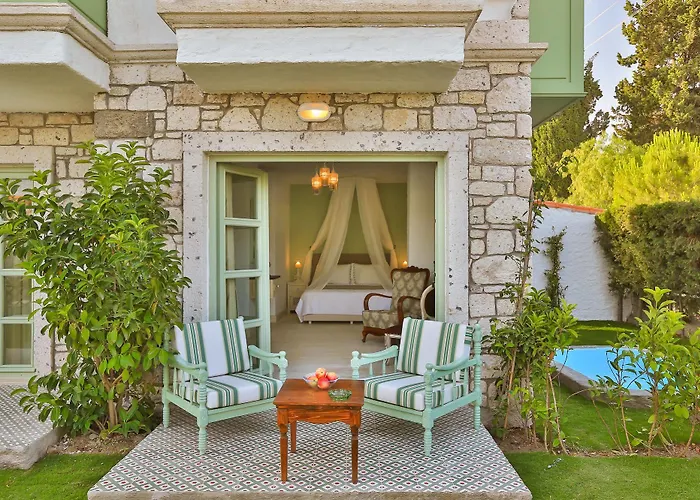 - Adult Only Hotel Alacati